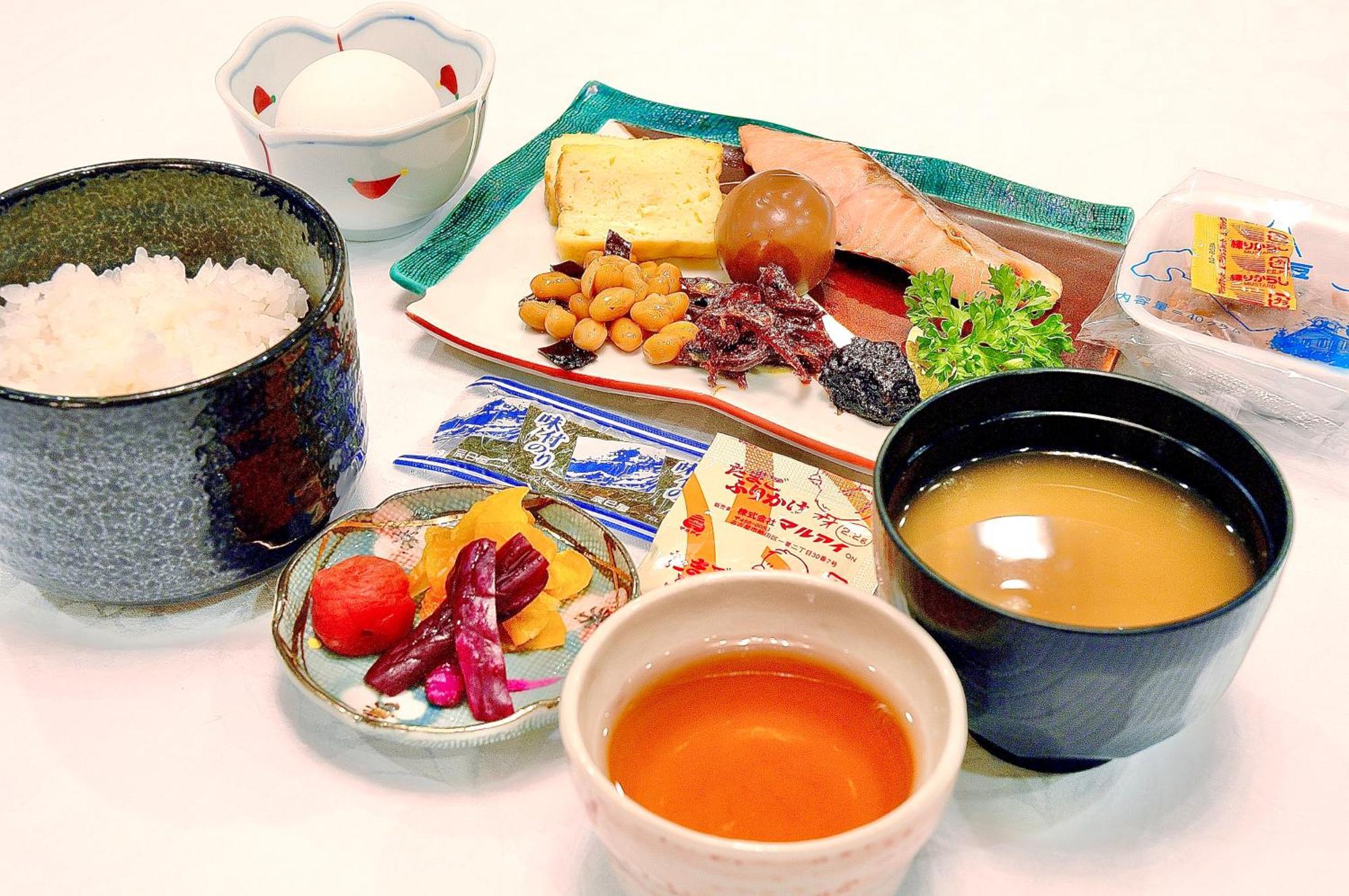 Himeji Ekimae Universal Hotel Minamiguchi Kültér fotó